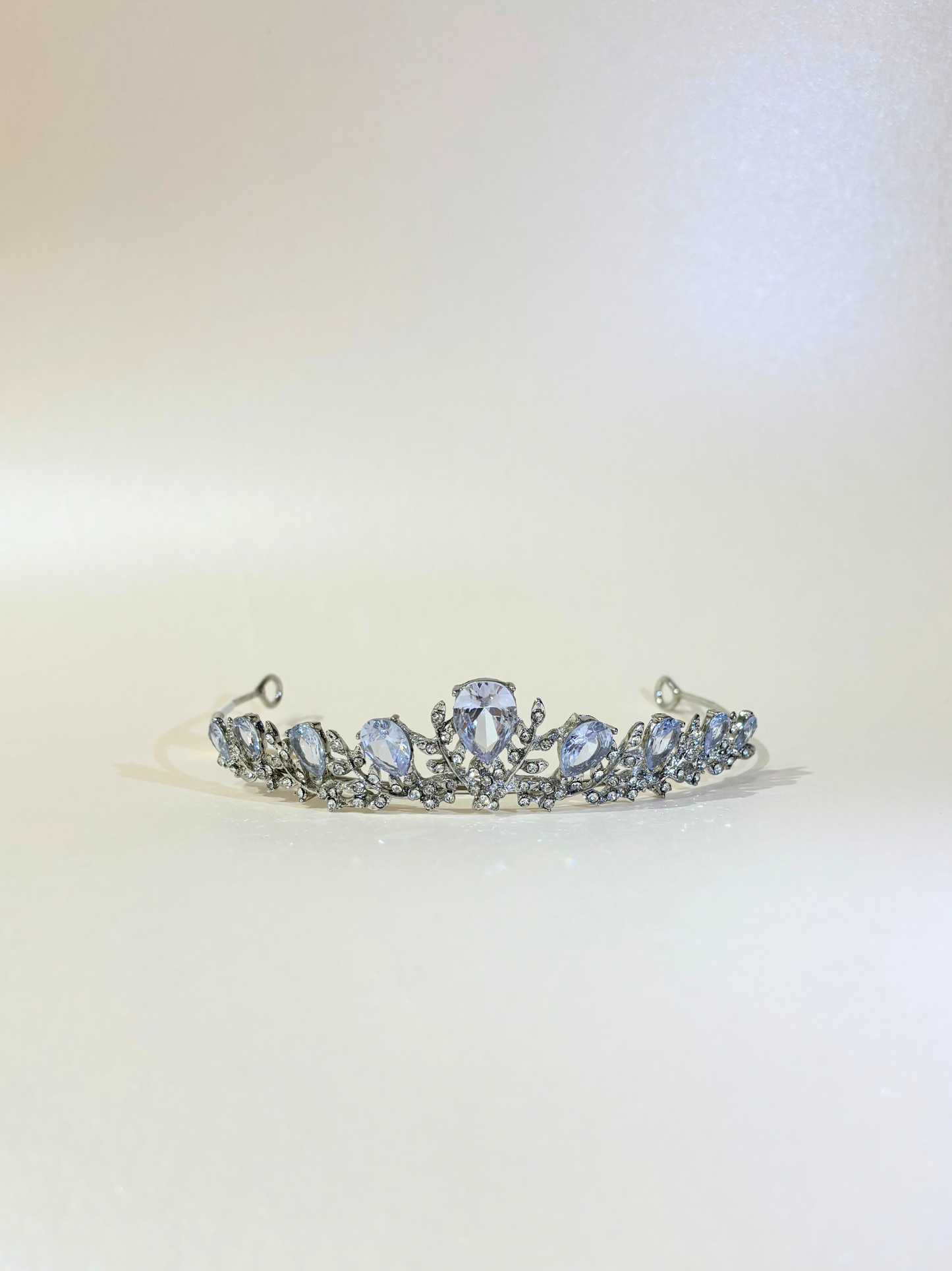 Tiara Circonias C142