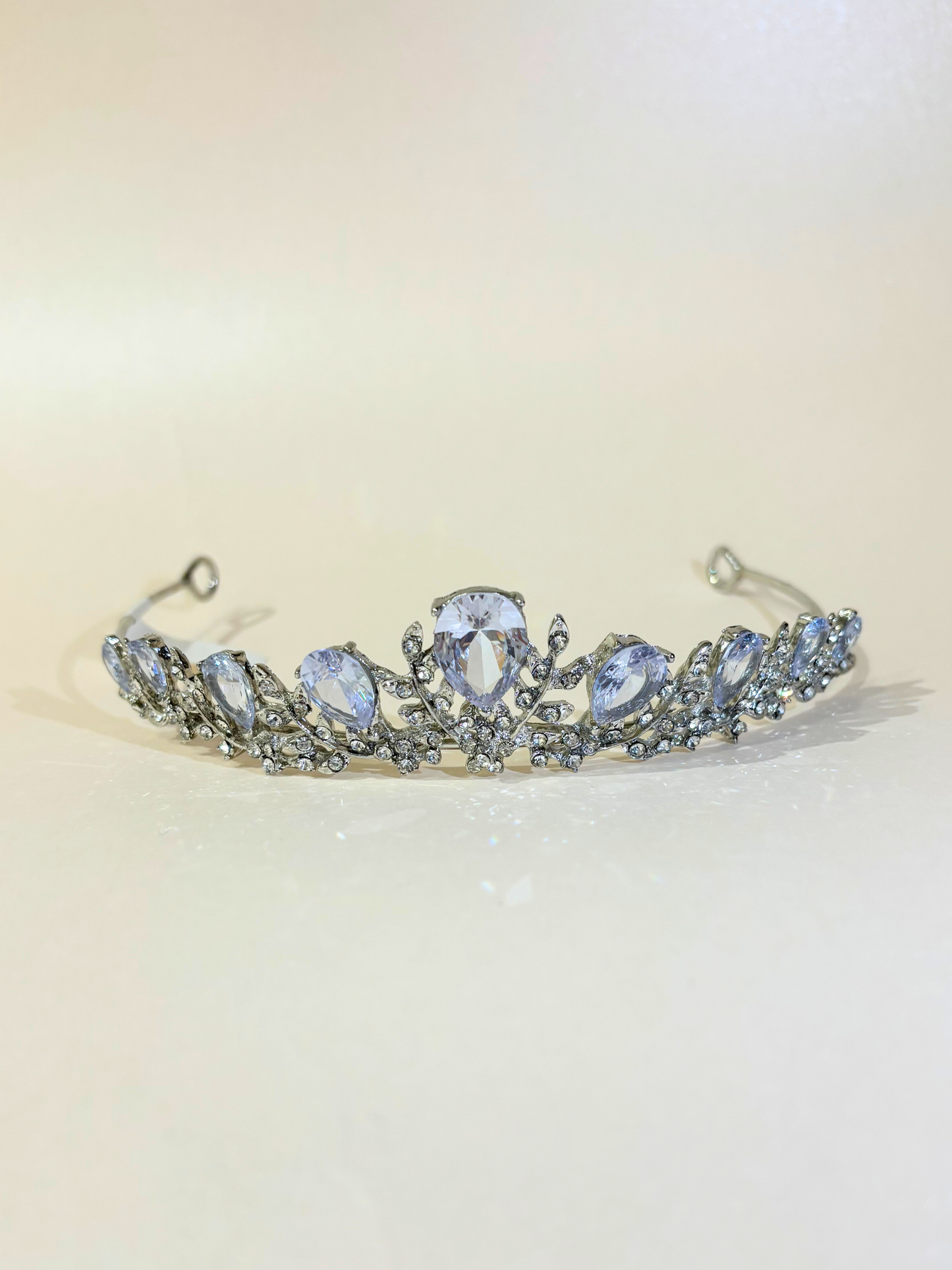 Tiara Circonias C142
