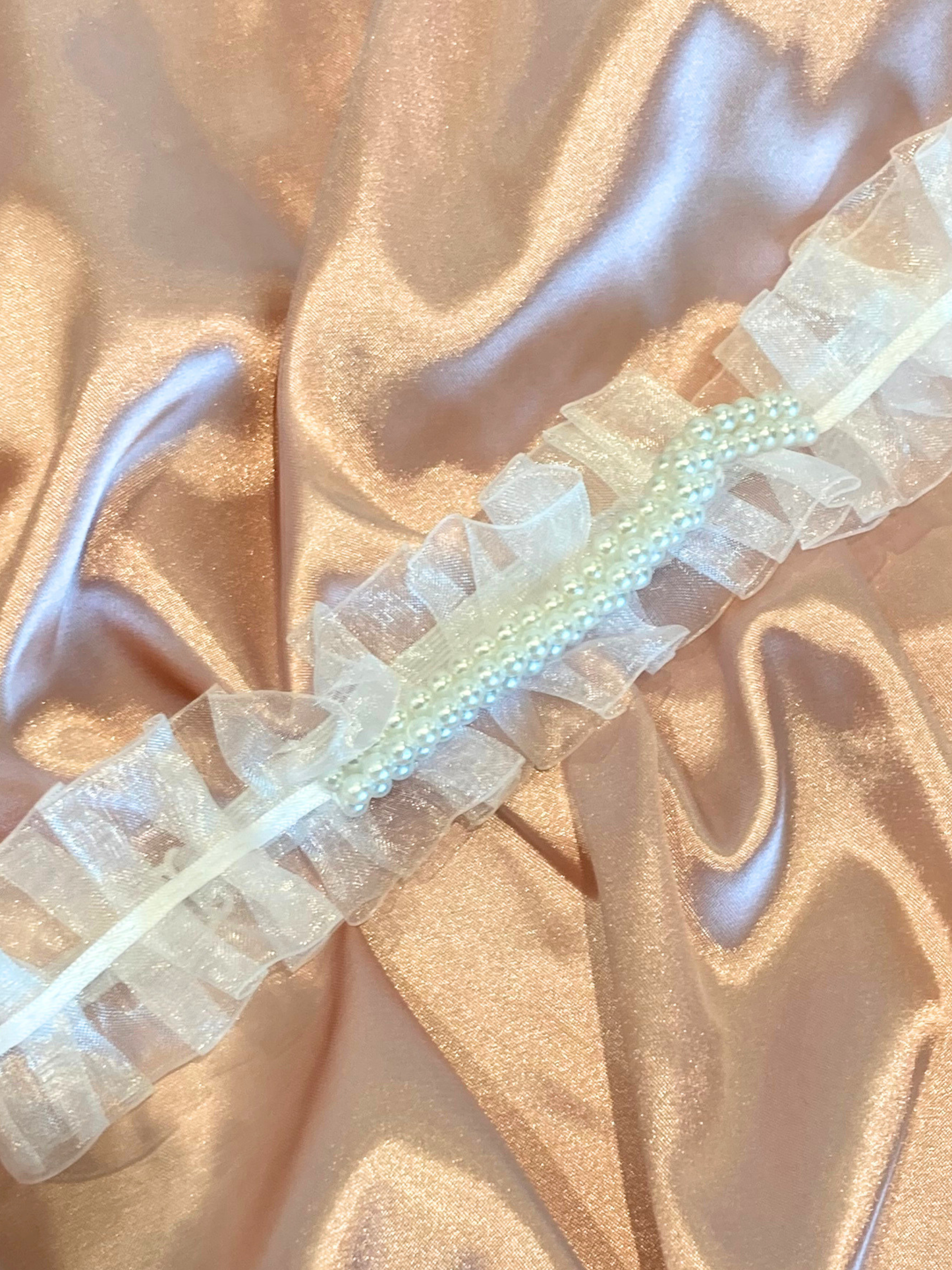 Liguero organza y perlas
