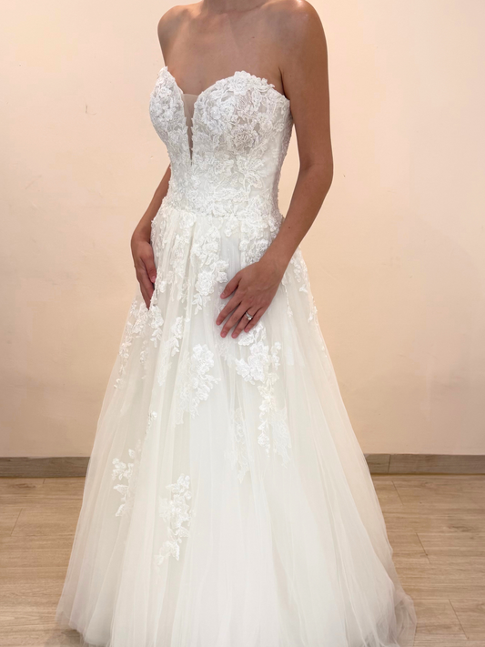 C320 Pronovias