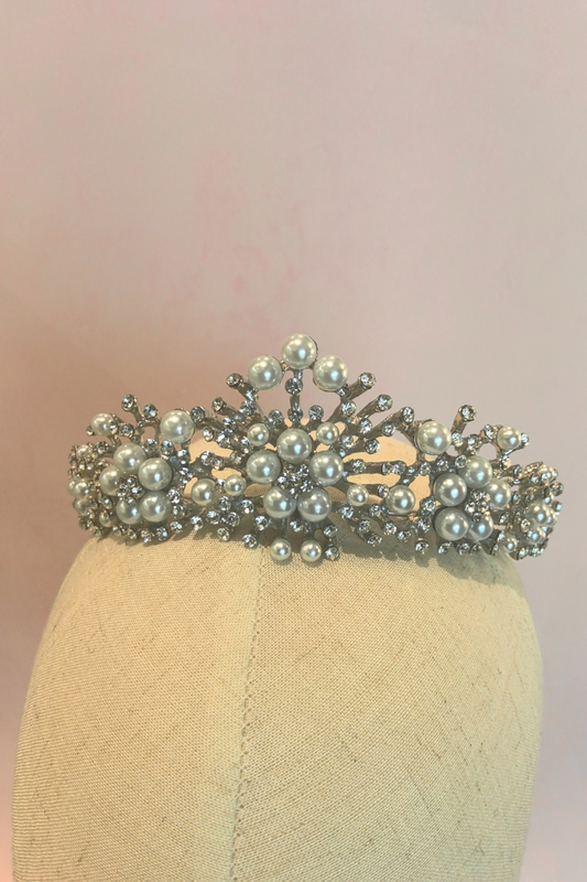 Tiara de Perlas C196