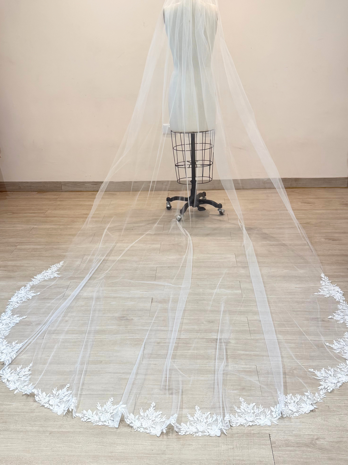 Velo Novia Nora