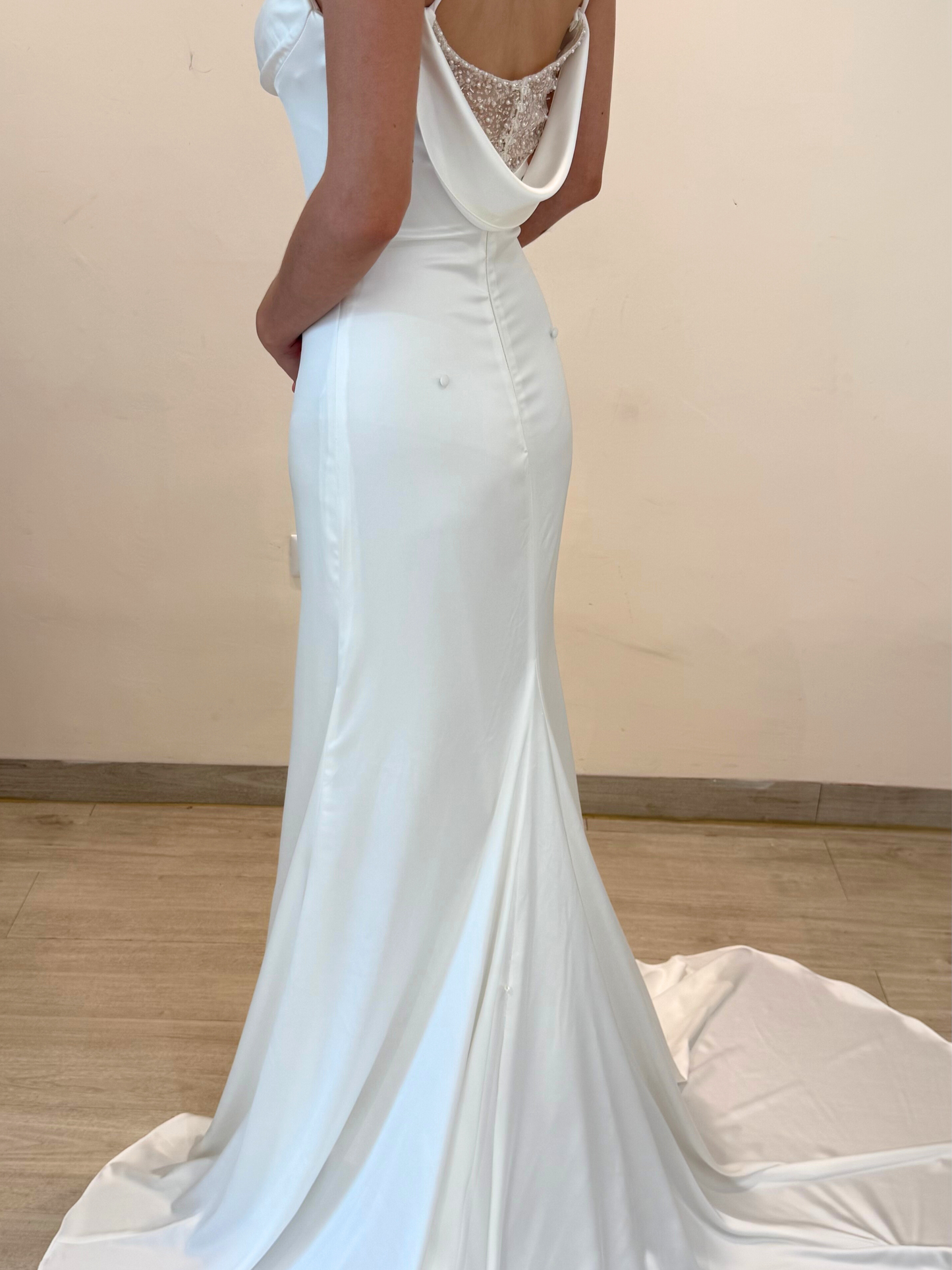 C322 Pronovias