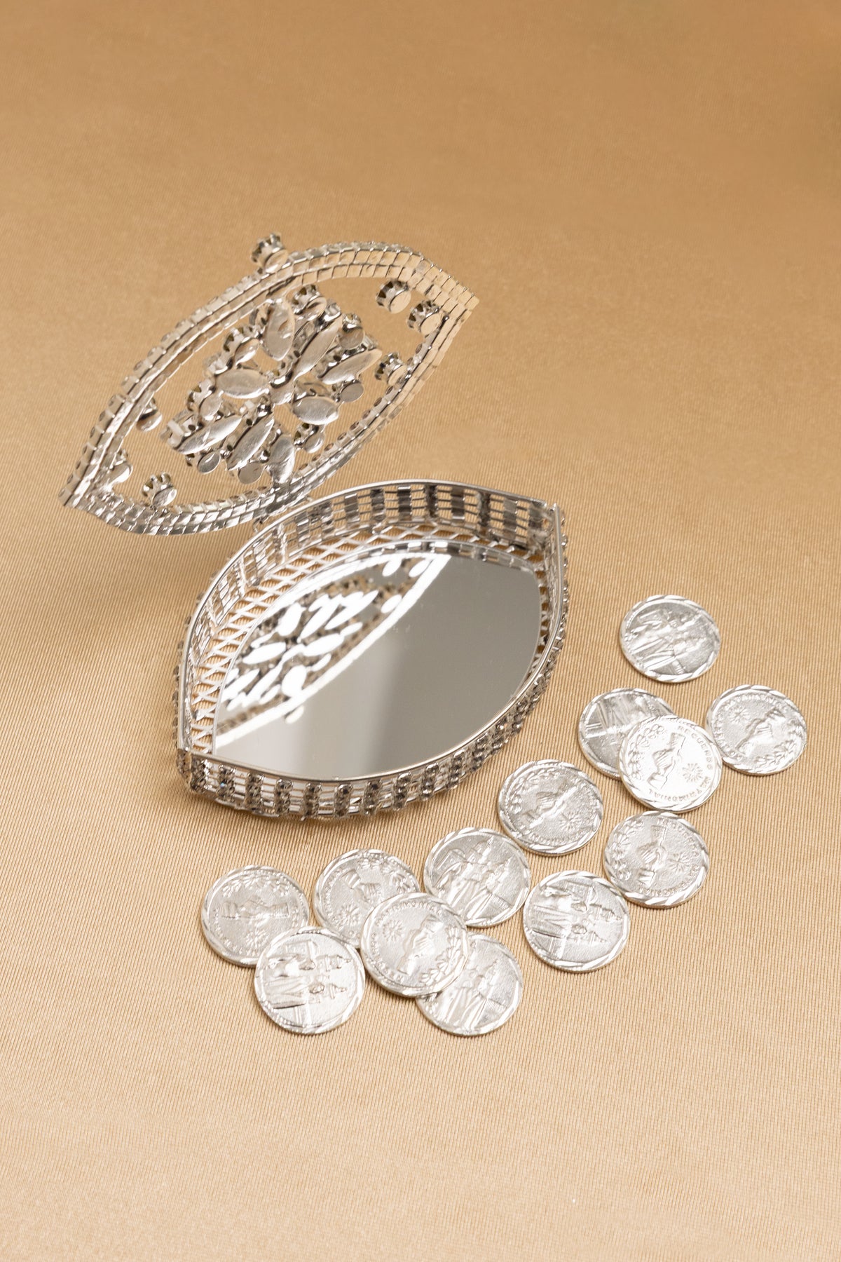 Arras pedrería ovalado plata