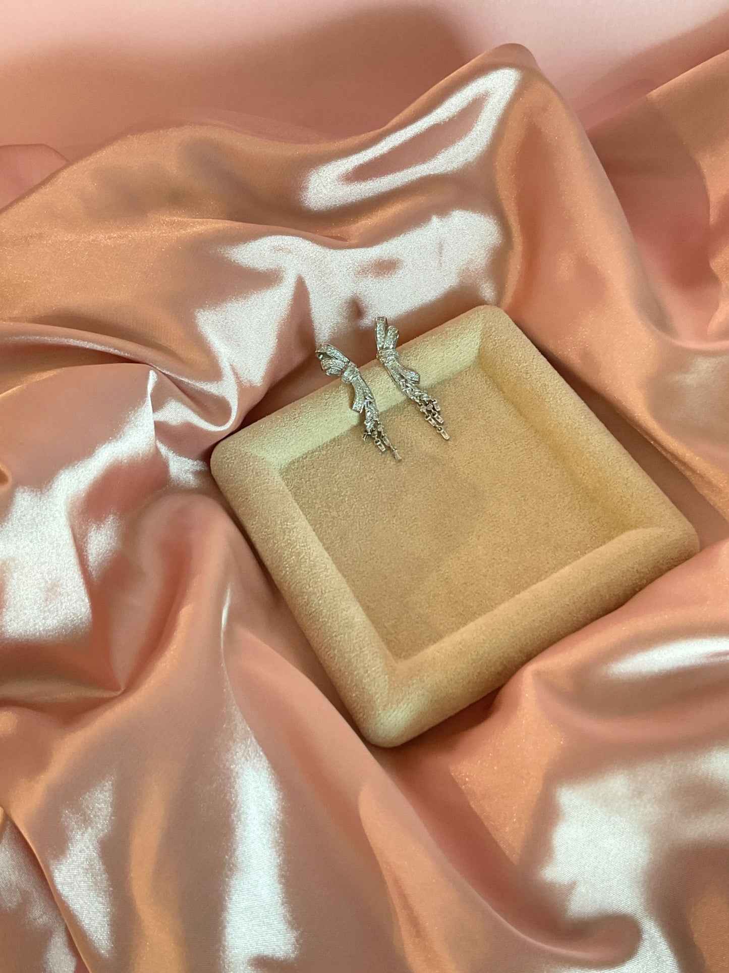 Aretes moño plata