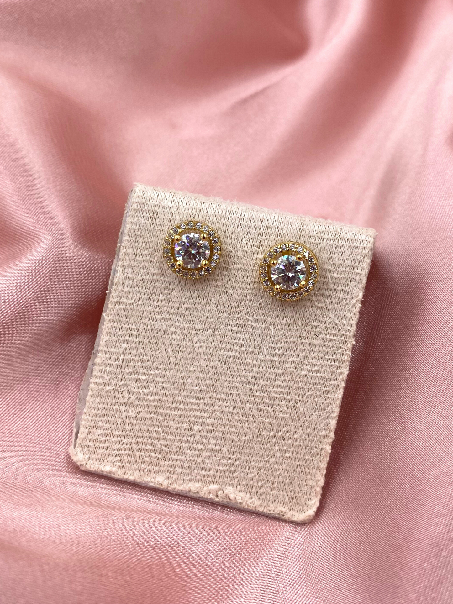 Aretes Halo Dorados