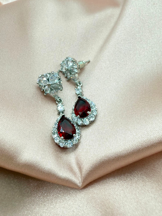 Aretes Rubí Gota CA259