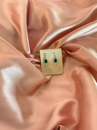 Aretes gota esmeralda