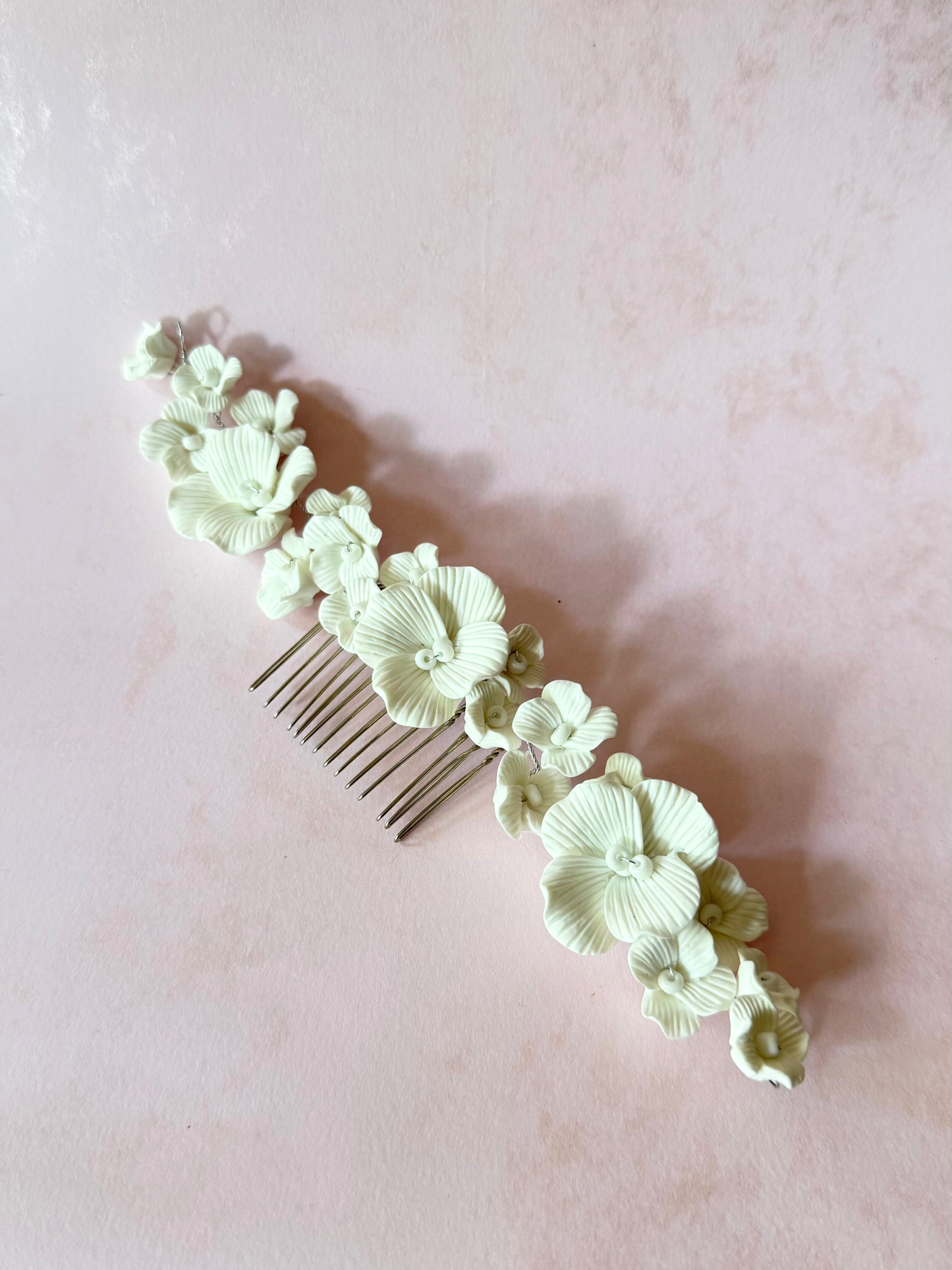 Peineta Grande Flores Porcelana Blanca