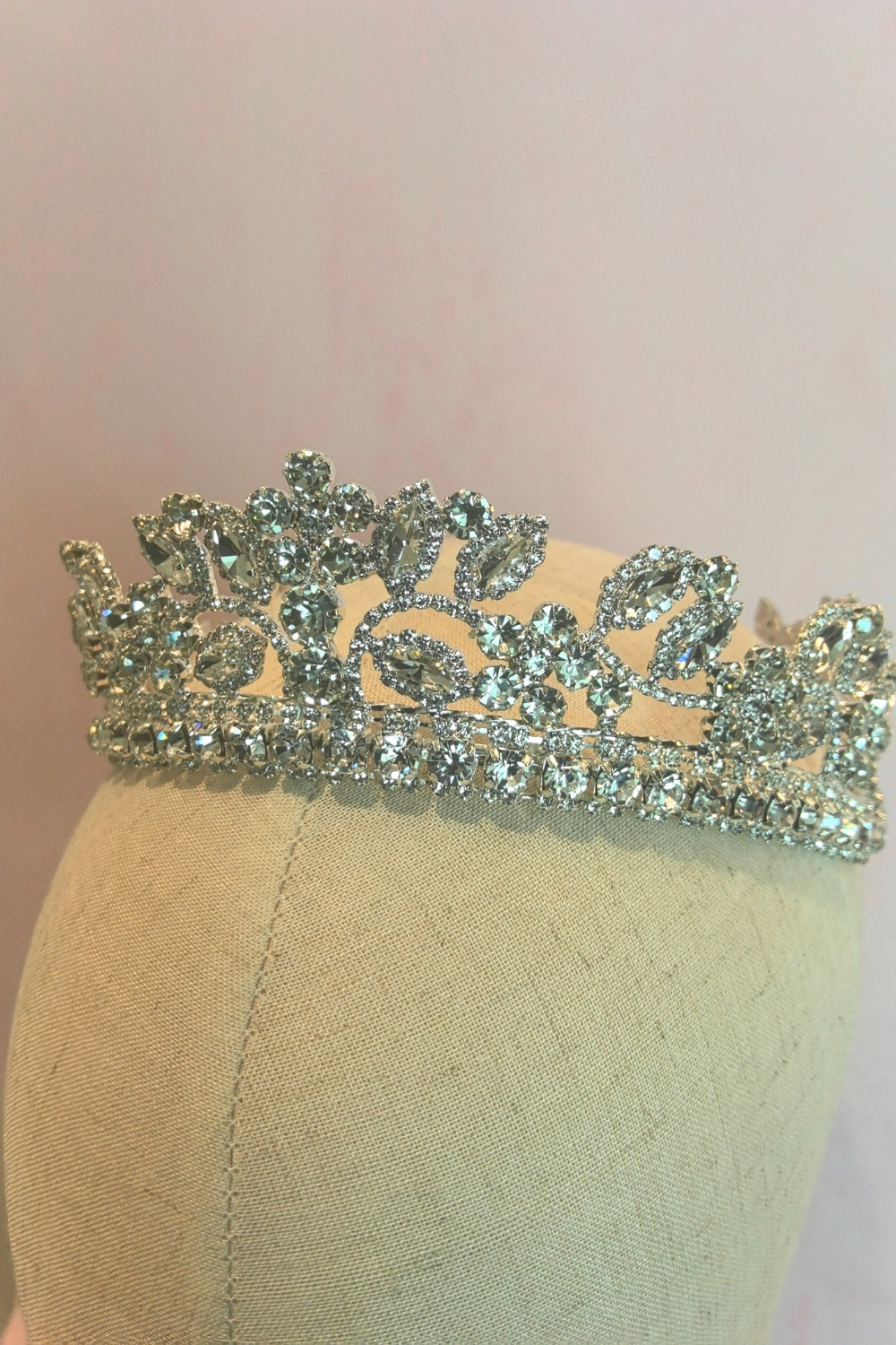 Tiara Mediana PL186
