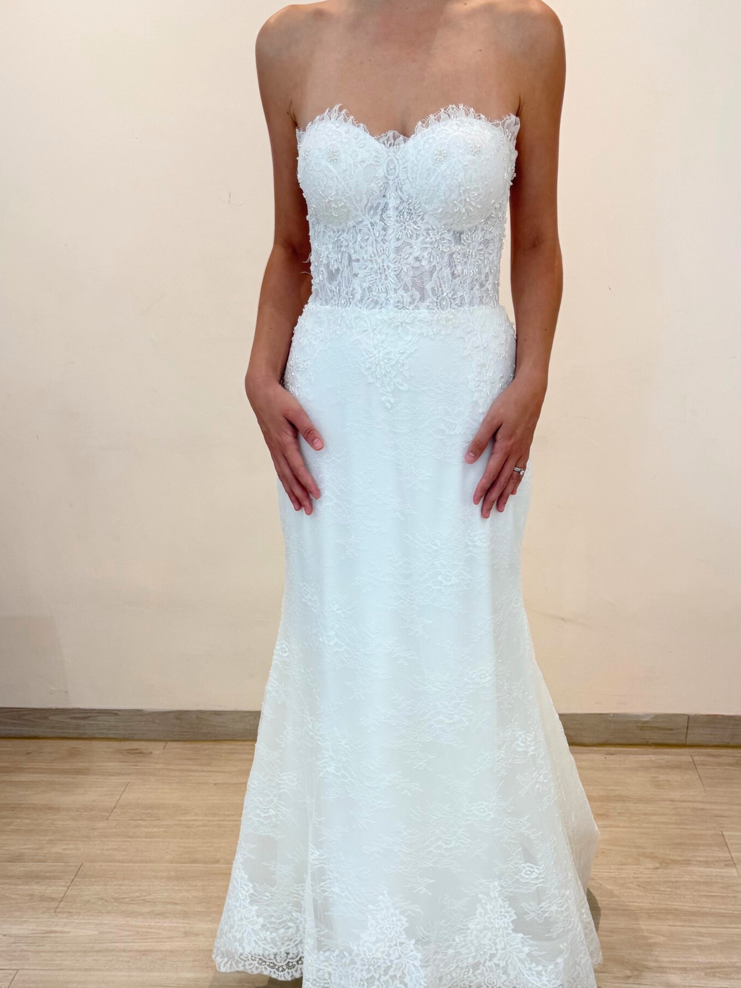 C339 Sirena Chantilly