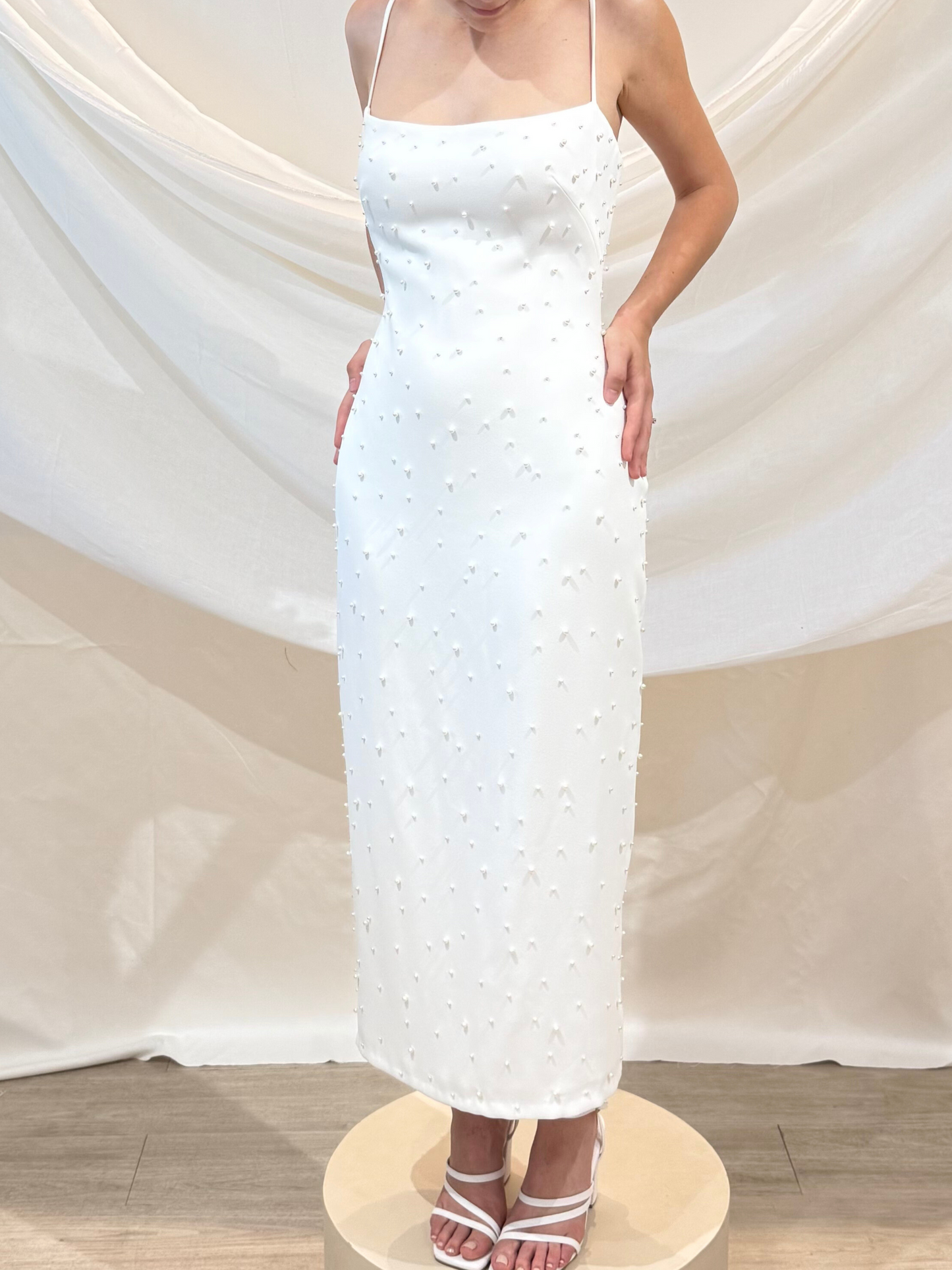 Vestido Midi Perlas
