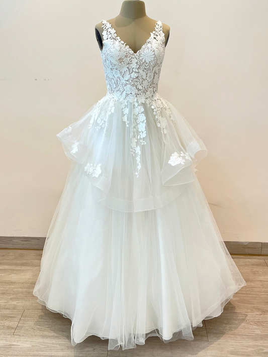 C393 Pronovias