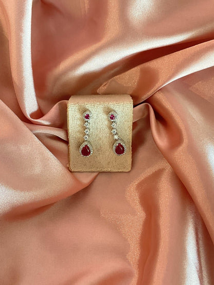Aretes rubí gota