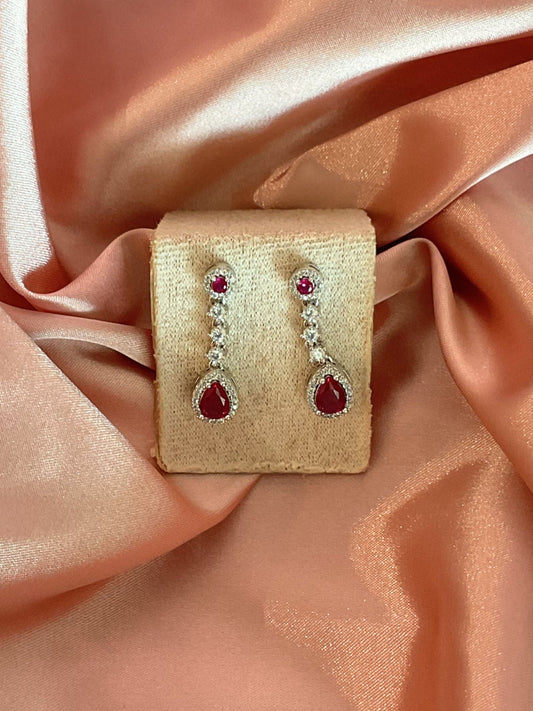 Aretes rubí gota