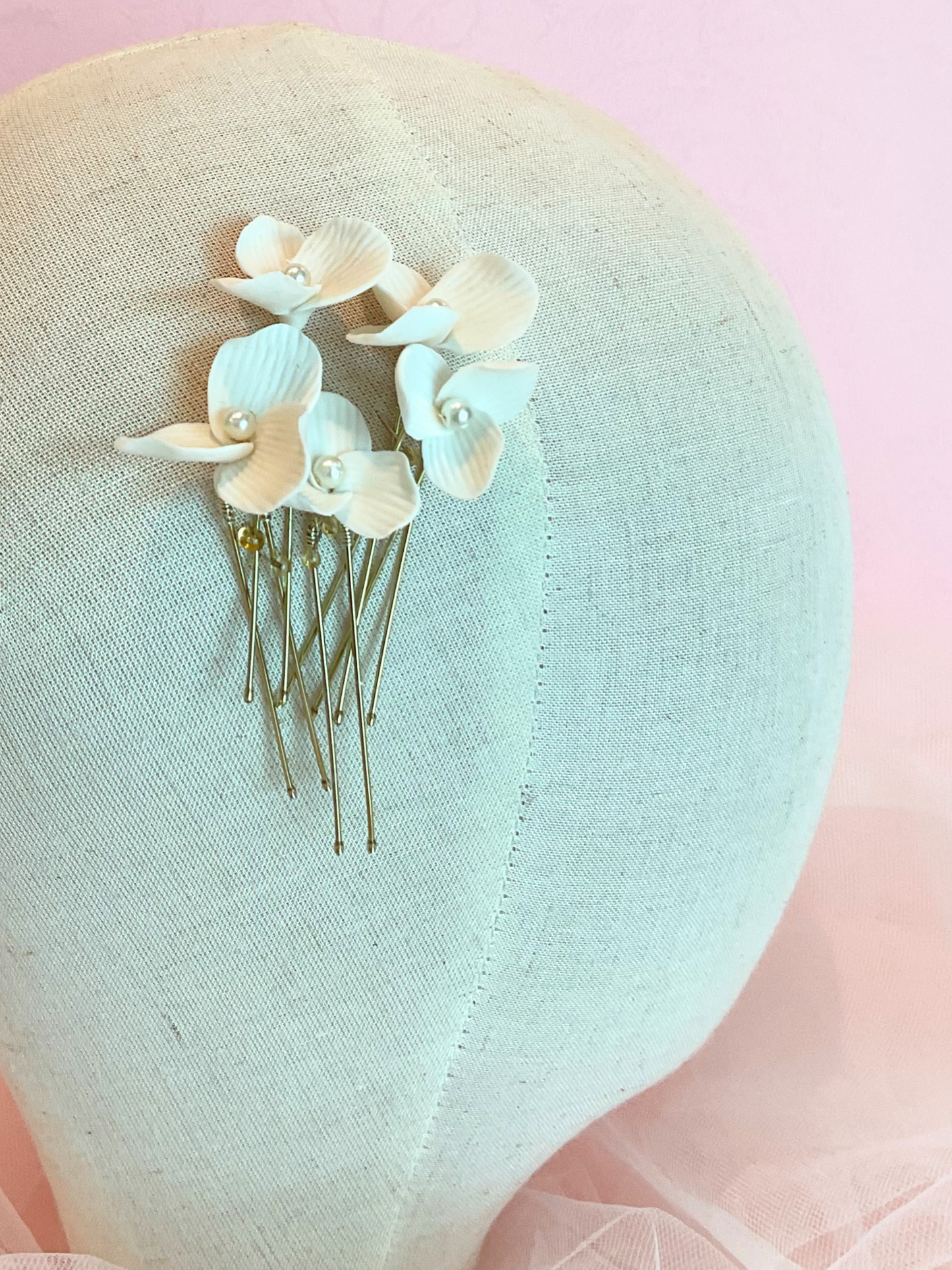 Set 5 hair pins flor blanca