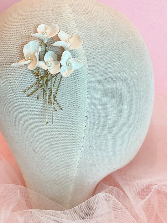 Set 5 hair pins flor blanca